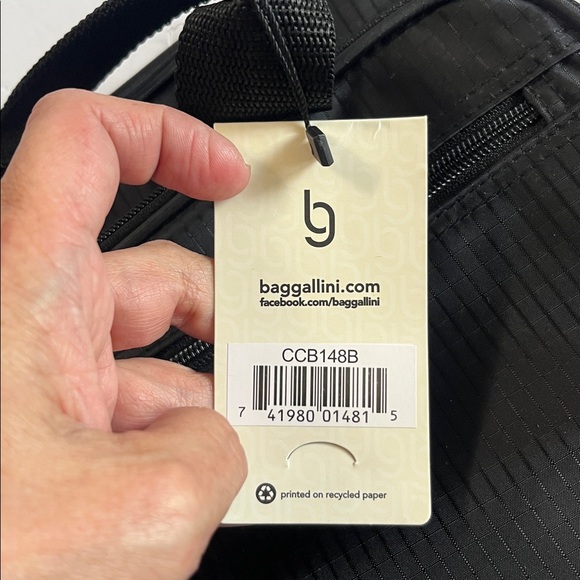 NWT BAGGALLINI “complete cosmetic” case - Picture 12 of 13